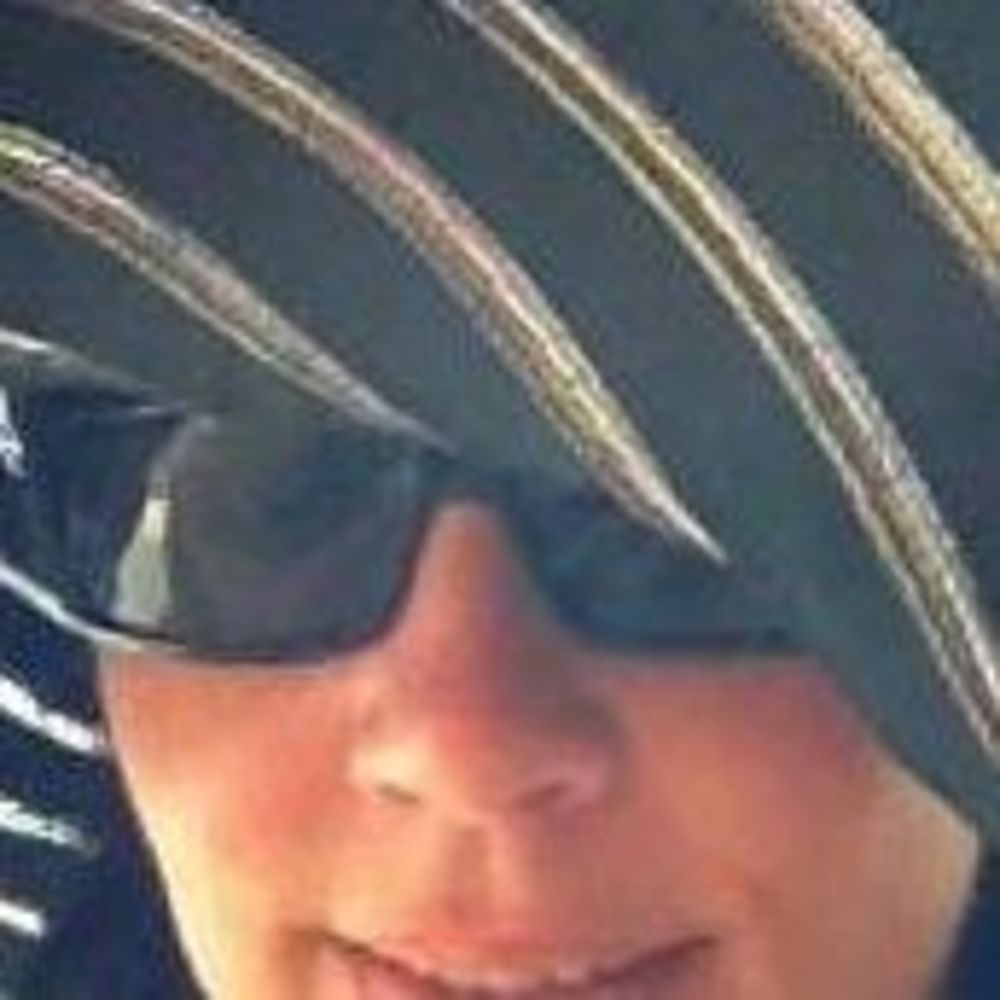 Meet your Posher, Joann